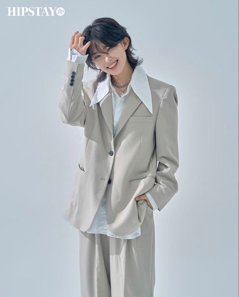 Woman In Suit, Genderless Fashion, Diy Vetement, Tomboy Style Outfits, Prom Outfits, 9k Followers, Modest Fashion Outfits, Tomboy Fashion, Casual Style Outfits