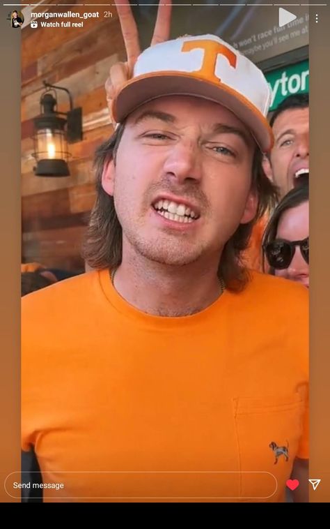 Morgan Wallen Hair, Morgan Wallen Haircut, Best Country Singers, Art Scrapbook, Morgan Wallen, Honky Tonk, We Are A Team, Country Men, East Tennessee