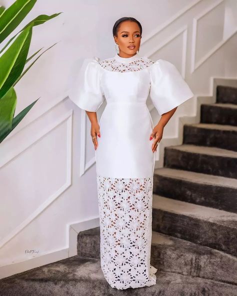 Pastor Outfit, Material Styles For Ladies, Lace Boubou, White Dress Maxi, Native Dresses, Silk Dress White, Material Styles, Owambe Styles, Plain White Dress