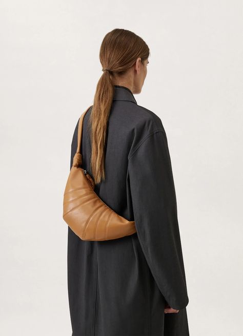 SMALL CROISSANT BAG - Lemaire-EU Lemaire Croissant Bag Outfit, Lemaire Croissant Bag, Croissant Pastry, Croissant Bag, Silk Bag, Zip Puller, Leather Cleaning, Croissant, Nappa Leather