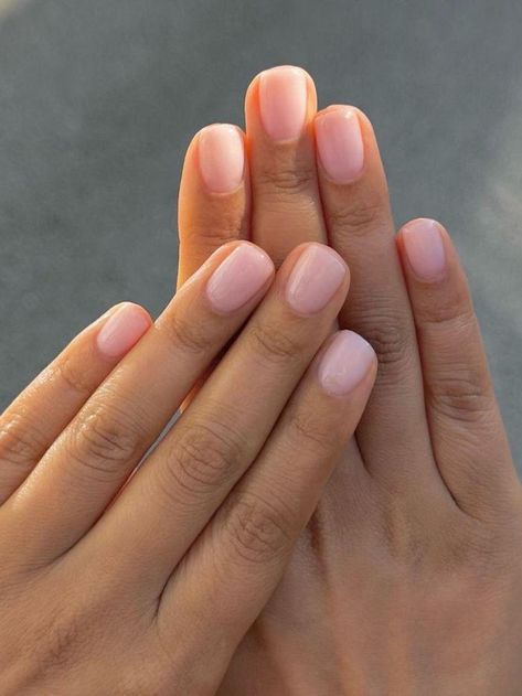 I Swapped My Gel Nails for BIAB Manicures, and Now I'll Never Go Back Short Natural Nails, Biab Nails, Natural Nails Manicure, Natural Gel Nails, Gel French Manicure, Builder Gel Nails, Milky Nails, Weak Nails, Gel Nails At Home