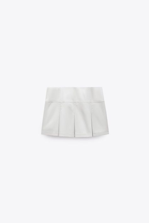 Zara Skirt, Box Pleat Skirt, Pleat Skirt, Zara Skirts, Bustier Top, Box Pleats, Zara United States, Metal Buckles, Welt Pocket