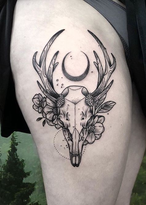 Buck Skull Tattoo, Deer Skull Drawing, Deer Skull Tattoo, Stag Skull, Buck Skull, Deer Skull Tattoos, Skeleton Hand Tattoo, Deer Skull, Skull Tattoo Design