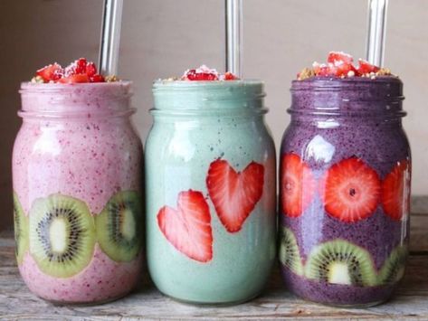 If you're lacking smoothie ideas and want to improve your health, you've come to the right place! Here is the list of 10 Smoothie Ideas you need to know! Raw Sweets, Mango Drink, Better Food Choices, Balanced Breakfast, Raspberry Smoothie, Healthy Breakfast Smoothies, Pineapple Smoothie, Exotic Food, Strawberry Smoothie