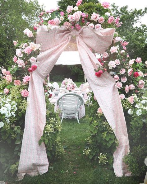 Idee Babyshower, Pink Tumblr Aesthetic, Dreamy Wedding, Foto Inspiration, Grad Parties, Fairytale Wedding, Pink Wedding, Wedding Bells, Marry Me