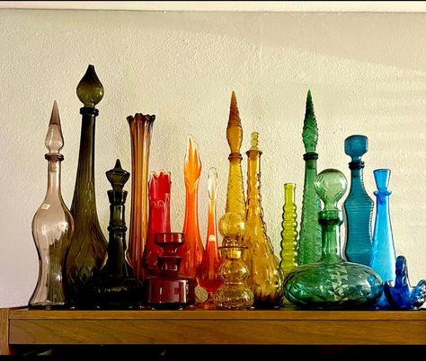 Coloured Glass Decor, Coloured Glass Vases Decor, Rainbow Vase Display, Colored Glass Bottles Decor, Glass Bottle Collection, Rainbow Glass Display, Colored Glass Collection, Swung Vases Display, Swung Vases