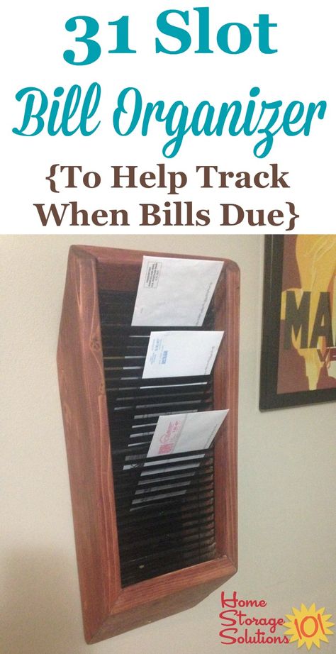 31 slot bill organizer that can be used to keep track of when bills are due, so you no longer miss any payments {featured on Home Storage Solutions 101} Bills Organization Ideas, Bills Organization, Organizing Bills, Declutter 365, Fame Ideas, Household Budgeting, Cubicle Storage, Organized Spaces, Bill Organizer