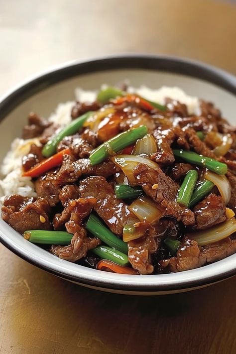 Peppered Beef Stir Fry, Beef Stew Meat Stir Fry, Beef Onion Stir Fry, Beef Stir Fry Sauce Recipe, Stir Fried Beef Recipes, Stirfry Beef With Noodles, Beef Stir Fry Recipes Sauces, Chinese Beef And Onion Stir Fry, Steak Stir Fry Recipes Easy With Noodles