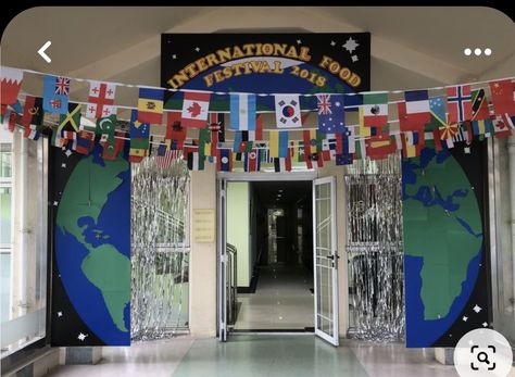 International Day School Decoration, School Festival Decoration Ideas, Multicultural Night Decorations, Missions Themed Decor, School Festival Decorations, International Night At School, Culture Party Ideas, School Cultural Festival, International Week Ideas