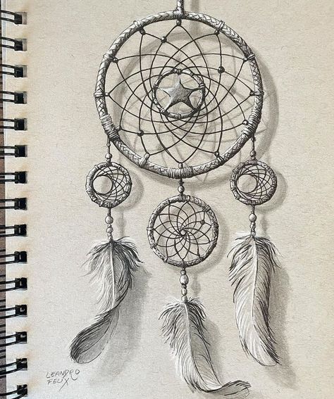 pencil and pen drawing Dream Catcher Sketch, Wolf Dreamcatcher Tattoo, Dreamcatcher Drawing, Dream Catcher Drawing, Wolf Dreamcatcher, Dream Catcher Art, Tattoo Zeichnungen, Dream Catcher Tattoo, Spirit Animal Art