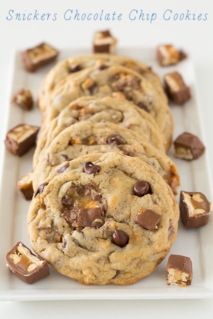 Snickers Chocolate Chip Cookies Cookies With Snickers, Snickers Chocolate, Cooking Classy, Yummy Sweets, Cookie Desserts, Sweets Desserts, Sweets Treats, Yummy Cookies, Just Desserts