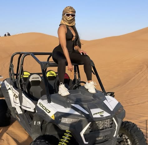 Atv Desert Outfit, Atv Photoshoot, Atv Riding Outfit Black Women, Dubai Desert Outfit, Dubai Atv, Bike Outfits Women, Dubai Desert Poses, Desert Atv Aesthetic, Aruba Trip