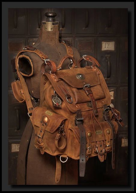 Mode Steampunk, Idee Cosplay, Steampunk Accessories, Bug Out Bag, Dessin Adorable, Leather Projects, Fantasy Clothing, Steampunk Fashion, Fantasy Fashion