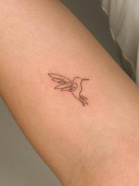 Meningful small bird tattoo Blue Jay Tattoo Small Outline, Womens Minimalist Tattoos, Phoebe Bird Tattoo, Minimalist Bird Tattoos For Women, Cool Minimalist Tattoos For Women, Cute Minimalistic Tattoos, Small Bird Tattoos For Women Arm, Women’s Small Tattoos, Religous Tattoo Simple