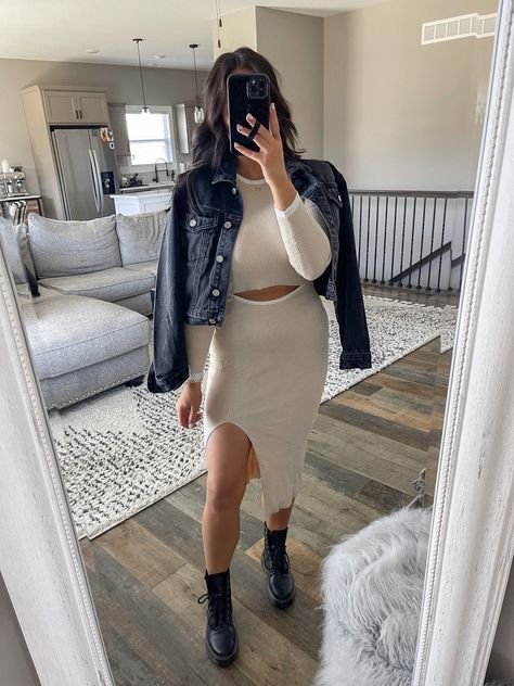 Bodycon Midi Dress Outfit Casual, Bodycon Midi Dress Outfit, Midi Dress With Boots, Long Dress With Boots, Baby Shower Outfit For Guest, Edgy Outfit, Midi Dress Outfit, Black Boots Outfit, Cutout Midi Dress