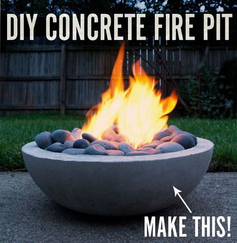 Diy Concrete Fire Pit, Concrete Fire Pit, Pergola Diy, Fire Pit Materials, Cement Patio, Outside Seating, Concrete Fire Pits, Fire Pit Designs, Diy Concrete