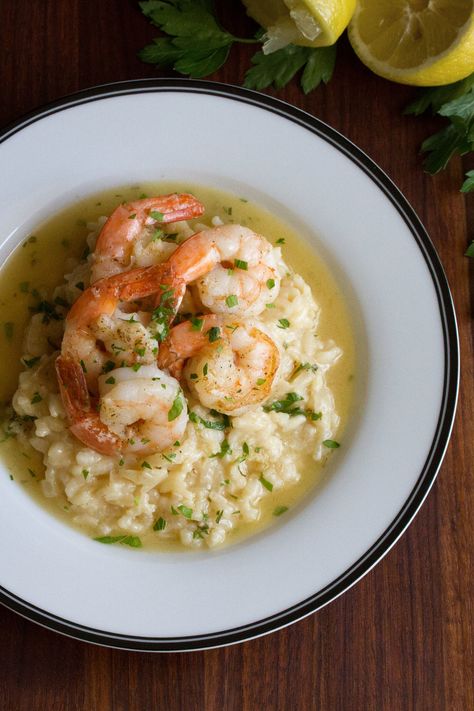 Shrimp Scampi Risotto, Scampi Risotto, Dinner On The Go, Scampi Sauce, Shrimp Risotto, Seafood Entrees, Christmas Eve Dinner, Shrimp Dishes, Risotto Recipes