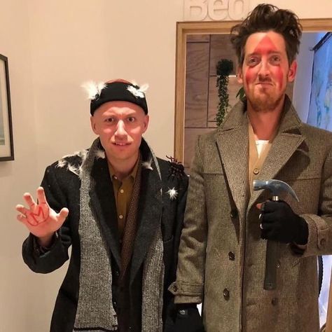 The Wet Bandits Halloween Costume Movie Character Dress Up, Movie Character Couples, Bandits Costume, Movie Fancy Dress, Christmas Costumes Diy, Funny Christmas Costumes, Christmas Costumes Women, Christmas Movie Characters, Wet Bandits