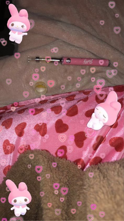 Hello Kitty Wax Pen, Dab Carts Pen Pink, Cart Battery Pen Cute, Dab Carts Pen Aesthetic, Pretty Pens Cart, Dab Carts Pen, Carts Pens, Pink Pens, Pretty Pens