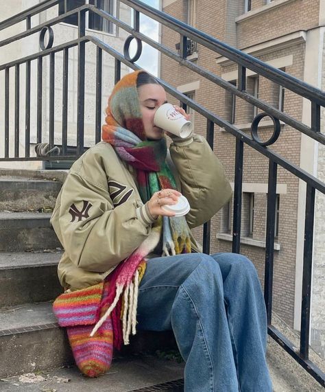 Rainy Day Aesthetic Outfit, Denmark Street Style, Carhartt Aesthetic, Outfit For Rainy Day, Cold Rainy Day Outfit, Rainy Day Outfit Aesthetic, Oversize Outfit, Outfits Nyc, Nyc Fits