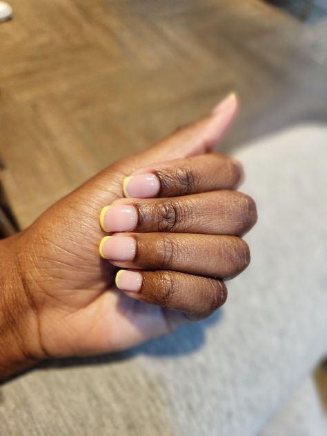 French Tip On Real Nails, French Tip On Natural Nails, Nude French Tip, French Tip Short, Yellow French Tip, Yellow French, Real Nails, Nails Yellow, 2024 Nails