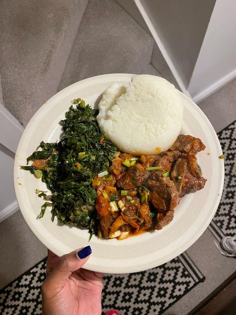 Sukuma Wiki, Zambian Food, Kenya Food, Cooking Soul Food, Easy Comfort Food Dinners, Kenyan Food, Onions And Tomatoes, The Stew, Culinary Cooking