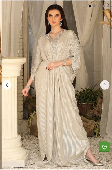 Pakistani Kaftan, Kaftan Styles For Ladies, Farida Hasan, Pret Wear, Dabka Work, Trendy Cocktail Dresses, Kaftan Styles, Long Kaftan Dress, Desi Fits