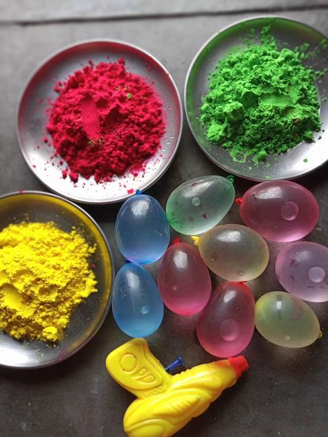 Holi is fun festival we play with colors and water Holi Vibes, Holi Story, Holi Sweets, Festival Aesthetic, Holi Photo, Holi Colors, Wall Art Diy Paint, Holi Celebration, Festival Essentials