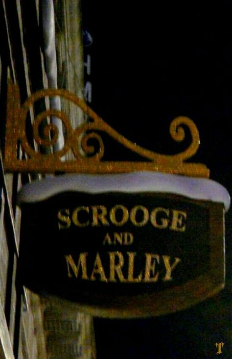 Scrooge & Marley🎩 Scrooge A Christmas Carol, Dickens Christmas Carol, Christmas Carol Charles Dickens, Scrooge Christmas, Charles Dickens Christmas, Store Decoration, Ebenezer Scrooge, Muppet Christmas Carol, Dark Christmas