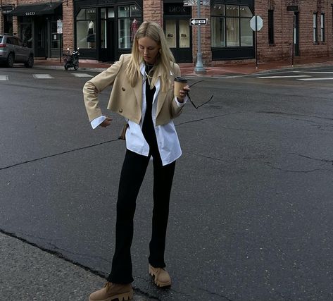 Shea Marie on Instagram: “getting a taste of fall 💧☕️” Shea Marie Style, Shea Marie, Black Straight Leg Pants, Cropped Blazer, Fall Street Style, Straight Leg Pants, Combat Boots, Trench Coat, Straight Leg