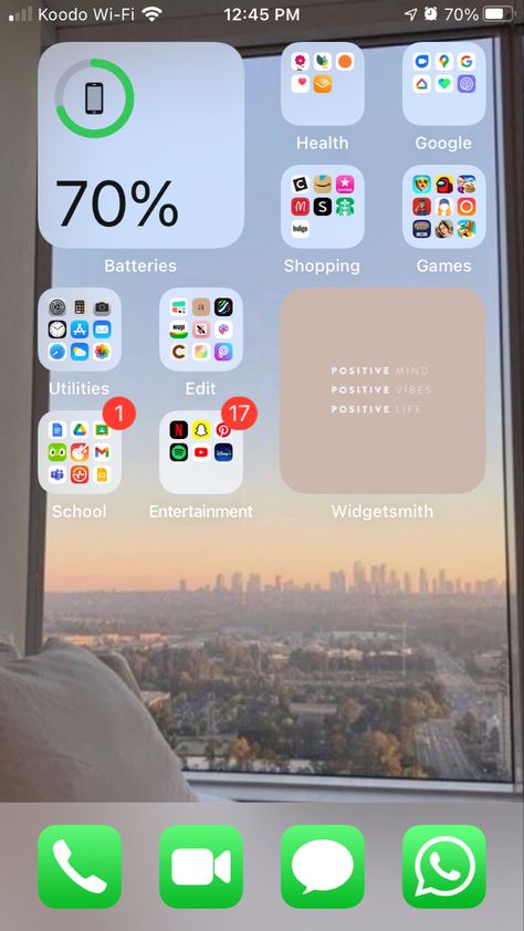 Phone Home Screen Ideas, Phone Home Screen, Ios14 Homescreen, Minimalist Organization, Iphone Layouts, Home Screen Ideas, Home Lock Screen, Shopping Games, Vision Board Photos