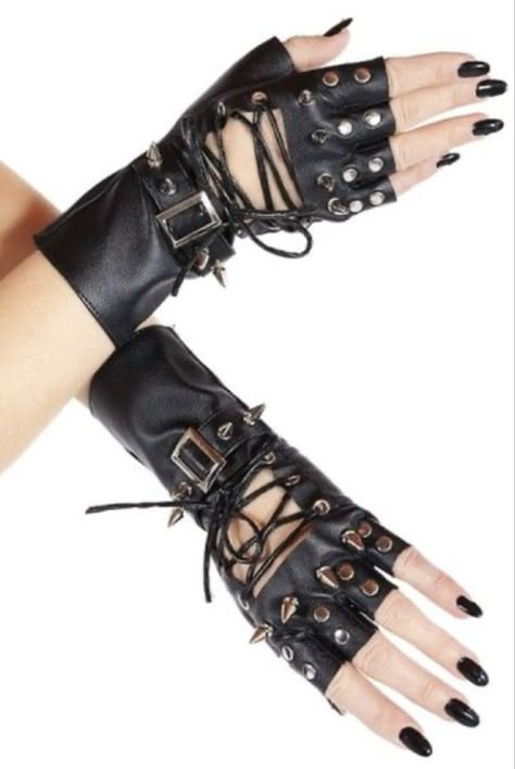 Spiked Gloves, Alana Blanchard, Pirate Boots, Gothic Shop, Goth Rock, Punk Accessories, Rock Outfit, Black Leather Gloves, Emo Outfits