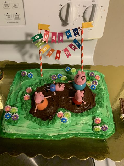 Peppa Pig Birthday cake easy DIY Easy Peppa Pig Birthday Cake, Peppa Pig Birthday Party Diy, Peppa Pig Cake Diy, Diy Peppa Pig Cake, Easy Peppa Pig Cake, Peppa Birthday Cake, Peppa Pig Diy, Cake Diy Easy, Birthday Cake Easy