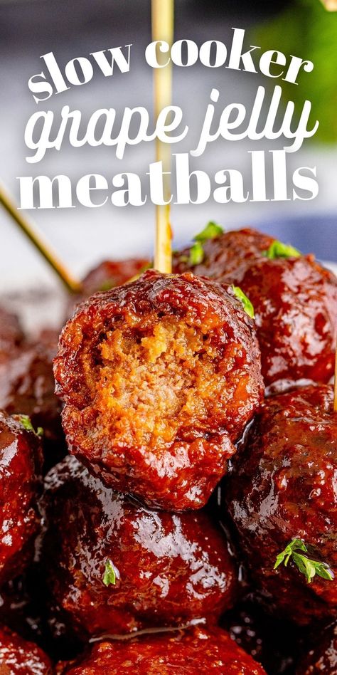 Slow Cooker Grape Jelly Meatballs, Grape Jelly Chili Sauce, Spicy Asian Noodles, Jelly Meatball Recipe, Homemade Grape Jelly, Grape Jelly Meatballs Recipe, Jelly Meatballs, Grape Jelly Meatballs, Homemade Appetizer