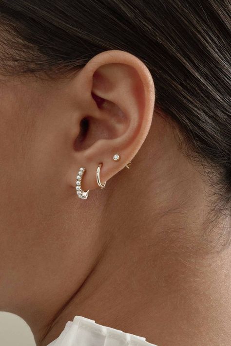 Ear Piercings Studs Multiple, Classic Ear Piercings, White Gold Earring Stack, Everyday Earring Stack, Elegant Piercings Ears, Second Ear Piercing Classy, Everyday Earrings Simple Classy, Earring Stack Silver, Dainty Earring Stack