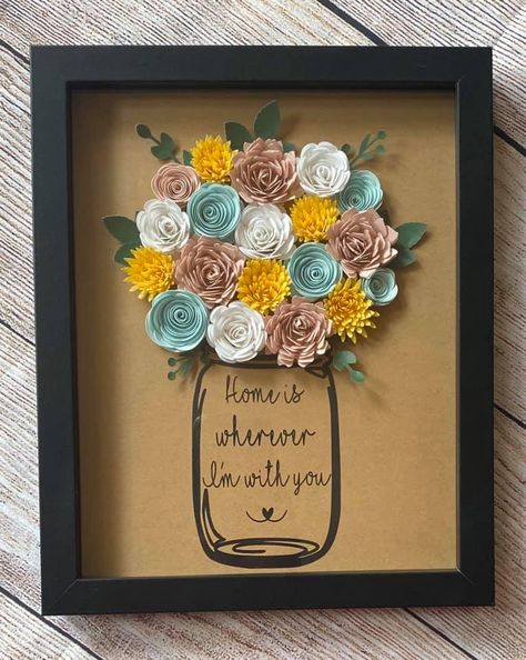 Shadow Box Gifts, نباتات منزلية, Idee Cricut, Paper Flower Art, Desain Quilling, Quilled Creations, Flower Shadow Box, Paper Quilling Designs, Handmade Flowers Paper