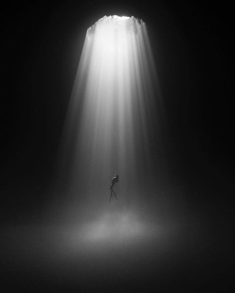 Stay & Wander on Instagram: “The light shines brightest in the darkest of depths. Photo by @chelseakauai & @josiahwg #stayandwander” Falling Into The Abyss, Dark Abyss, Into The Abyss, The Abyss, Contemporary Photography, Minimalist Art, Shine Bright, Dark Art, Fine Art Photography