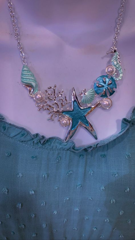 mermaidcore aesthetic accessories starfish necklace sirencore water nymph beachgirl oceancore seacore fairycore Ocean Aesthetic Accessories, Water Fairy Aesthetic, Sea Nymph Aesthetic, Starfish Aesthetic, Mermaid City, Seacore Aesthetic, Oceancore Aesthetic, Pisces + Core + Aesthetic, Water Kingdom