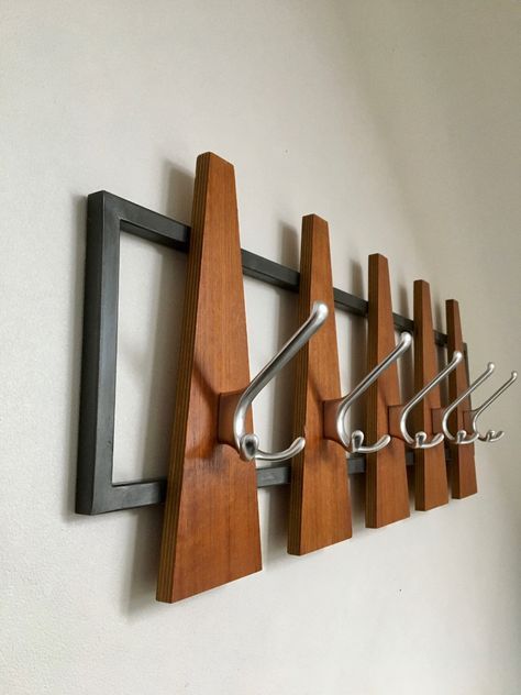 Mid Century Coat Hooks, Mcm Coat Hooks, Mcm Coat Rack, Arctic Entry, Mid Century Modern Front Door, Modern Coat Rack Wall, Entryway Modern, Coat Storage, Vintage Coat Rack