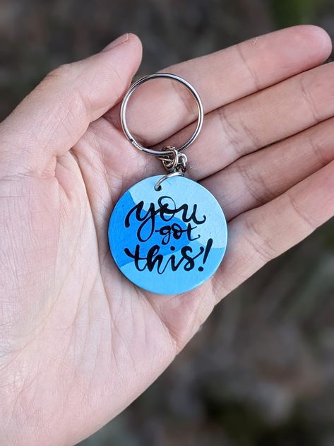 Hand Painted Keychain Ideas, Art Stall Ideas, Keychain Painting Ideas, Wooden Keychain Ideas, Campground Crafts, Homemade Keychains, Painted Keychain, Bible Verse Gifts, Small Canvas Paintings