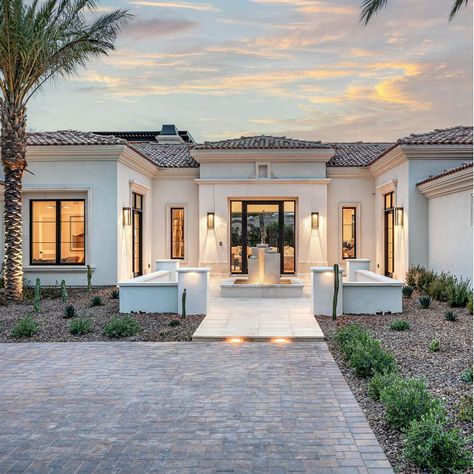 🌴 Luxurious estate nestled in beautiful Paradise Valley - the quintessential entertainer’s dream! 🌴 . . Represented by Kirk Linehan and Davon Wade of LinehanWADE 📍7011 E Doubletree Ranch Rd | Paradise Valley 85253 🏷️ Offered for $9,995,000 Paradise Valley Arizona Houses, Arizona Houses, Paradise Valley Arizona, Arizona House, Custom Wine Cellars, Fire Sprinkler, Circular Driveway, Paradise Valley, New Homeowner