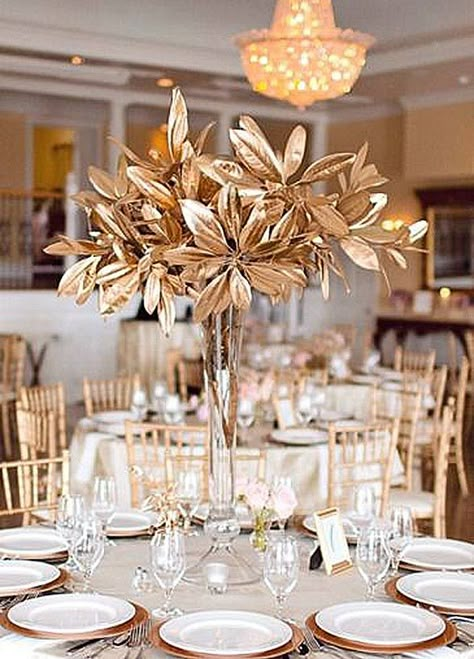 A gold touch seriously amps up the glam at your wedding. From centerpieces to accessories, the reasons to add some gold to your wedding décor are endless. Wedding Reception Centerpieces, Reception Centerpieces, Diy Centerpieces, Deco Floral, Wedding Table Centerpieces, Flower Centerpieces, Floral Centerpieces, Trendy Wedding, Event Styling