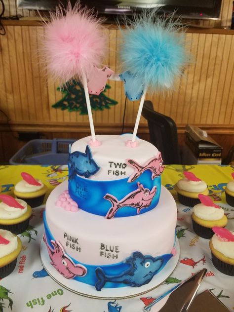 Dr. Seuss Gender Reveal Dr Seuss Gender Reveal, Fishing Gender Reveal, Nails Ideas Blue, Baby Reveal Cakes, Gender Reveal Baby Shower Themes, Creative Gender Reveals, Twin Gender Reveal, Dr Seuss Baby Shower, Baby Boy Shower Party