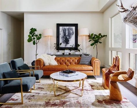 9 Ways to Rock the Leather Sofa Trend That’s Taking Over Instagram - Brit + Co Tan Leather Sofa Living Room, Tan Leather Couch Living Room, Tan Sofa Living Room, Leather Couch Decorating, Leather Sofa Decor, Brown Leather Couch Living Room, Luxury Leather Sofas, Leather Sofa Living, Brown Sofa Living Room