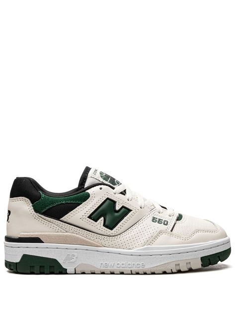 New Balance 550 Sea Salt, 550 Sea Salt, Green New Balance, Sneaker New Balance, Streetwear Shoes, Green Sneakers, Pine Green, New Balance Sneakers, New Balance Shoes