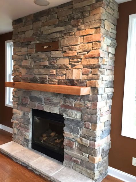 Mountain Ledge Stone Fireplace Pictures - North Star Stone Stacked Stone Fireplaces Rustic, Stone Fireplace Floor To Ceiling, Ledge Stone Fireplace, Diy Stone Veneer, Veneer Fireplace, Stone Veneer Fireplace, Eldorado Stone, Stacked Stone Fireplaces, Fireplace Pictures