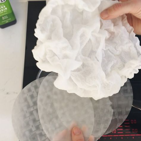 Yes! You can deep fry rice paper to make rice paper puffs - perfect as a side to curries. Fry Rice Paper, Rice Paper Recipes, Rice Paper Rolls, Wafer Paper Flowers, Wafer Paper Cake, Deep Fried Food, Decorating Videos, Cook Recipes, So Many Questions