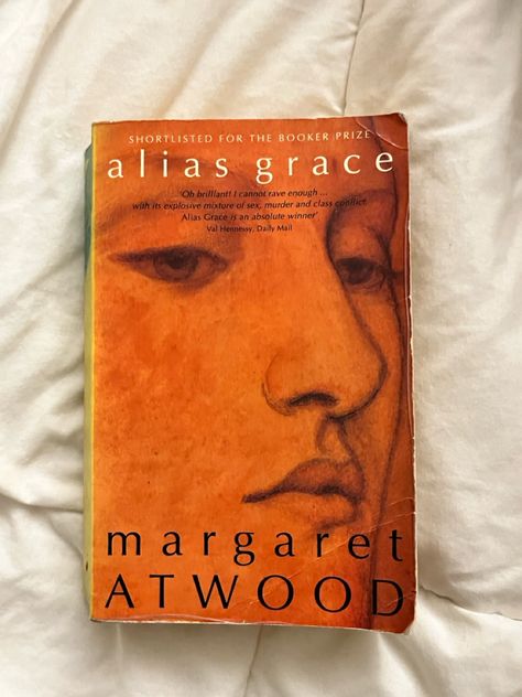 Book recommendations Alias Grace, Unread Books, Book Recs, Margaret Atwood, Book List, Girl Reading, Book Cover Design, Book Aesthetic, Book Lists