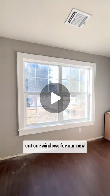 8,933 likes, 187 comments - emyludesigns on February 23, 2024: "How to frame out windows 🪟 Say goodbye 👋 to builder grade trim! This was such an easy, bu..." Frame Out Windows, Window Trim Ideas Interior, Mobile Home Windows, Modern Window Trim, Diy Window Frame, Window Framing, Window Molding Trim, Diy Window Trim, Frame Windows