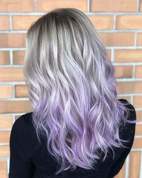 Silver Lavender Hair, Lavender Hair Ombre, Hairstyles For Long Hair Videos, Purple Blonde Hair, Silver Hair Color Ideas, Pastel Purple Hair, Videos Hairstyles, Purple Hair Highlights, Pulp Riot Hair Color